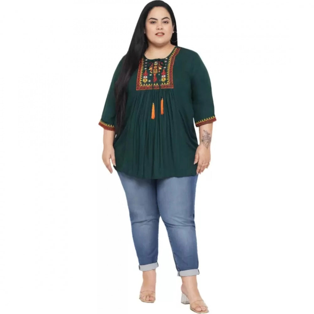 Casual Embroidered Dark Green Top