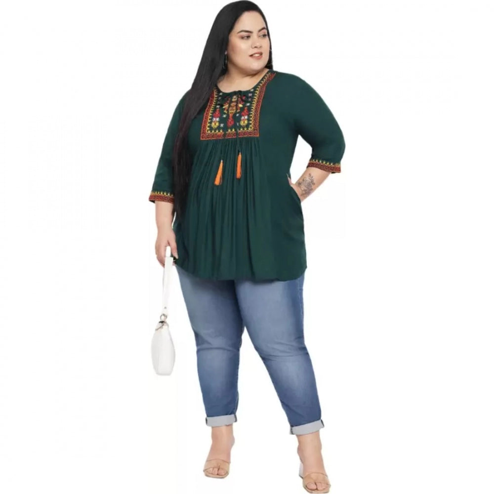 Casual Embroidered Dark Green Top