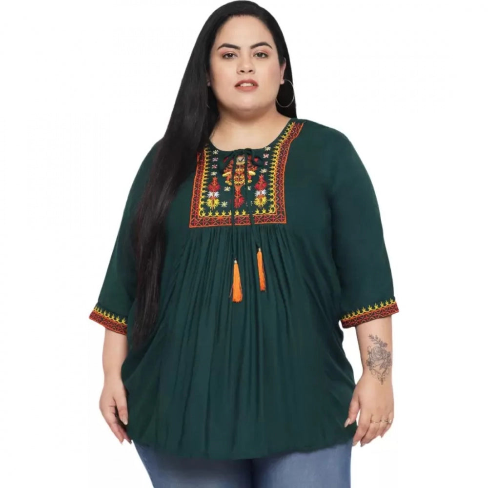 Casual Embroidered Dark Green Top