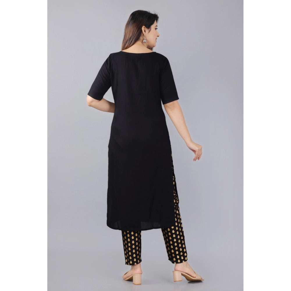 Casual Half Sleeve Solid Rayon Kurti With Pant And Dupatta Set