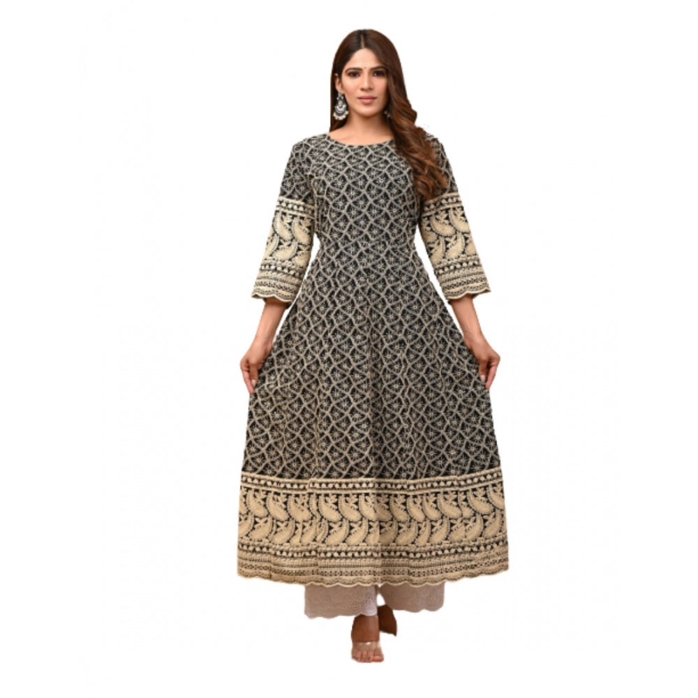 Casual 3/4th Sleeve Embroidered Cotton Kurti Set