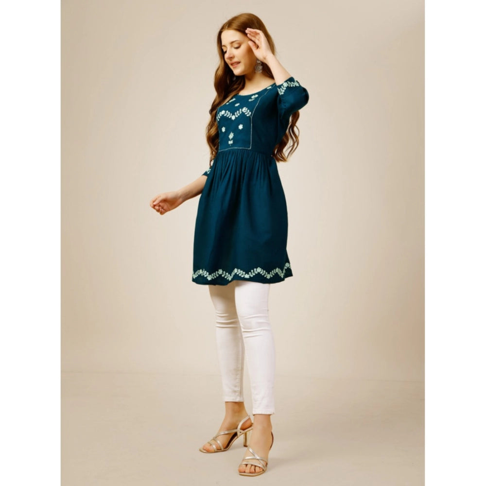 Casual 3-4 th Sleeve Embroidered Rayon Tunic Top