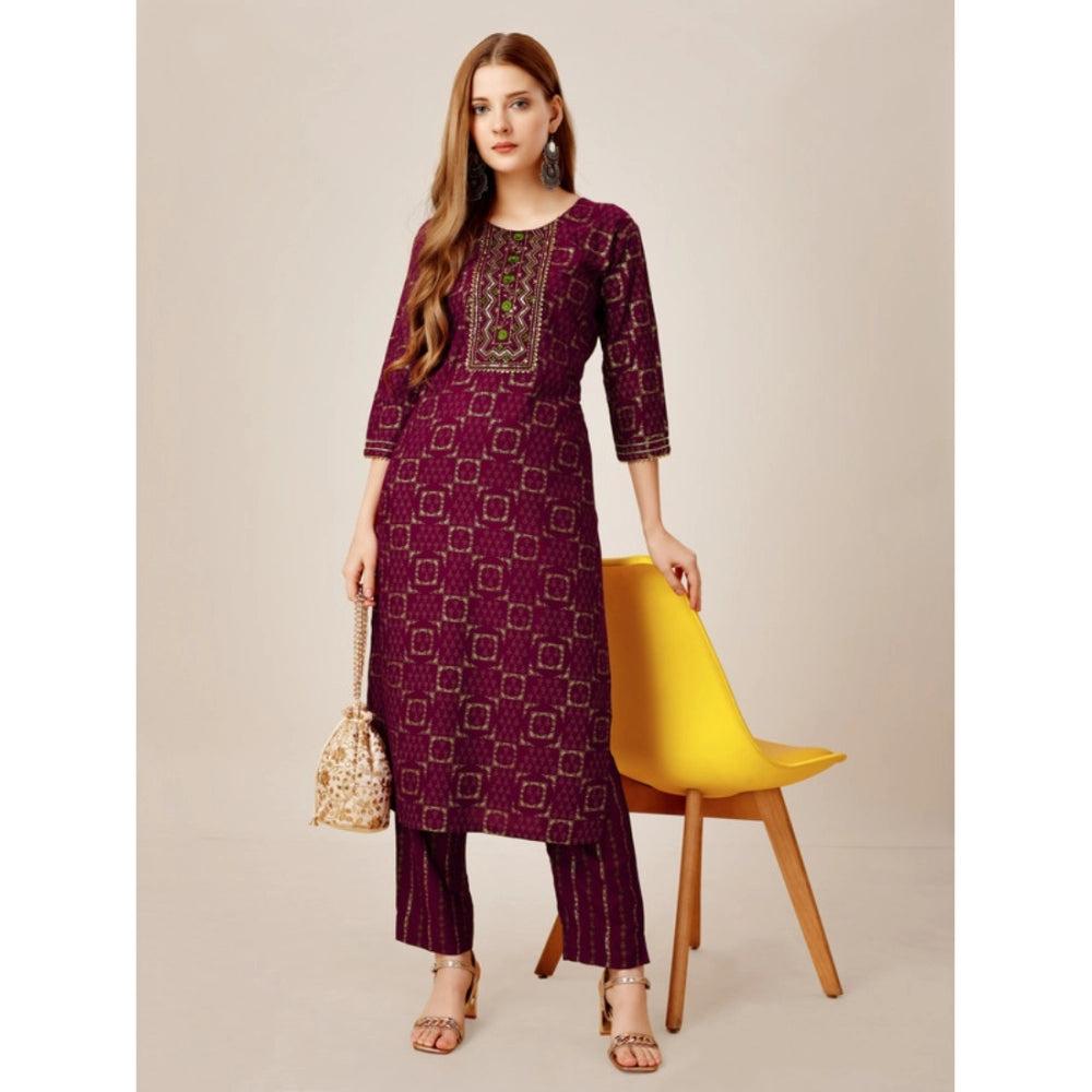 Casual 3-4 th Sleeve Embroidery Rayon Kurti Pant Set