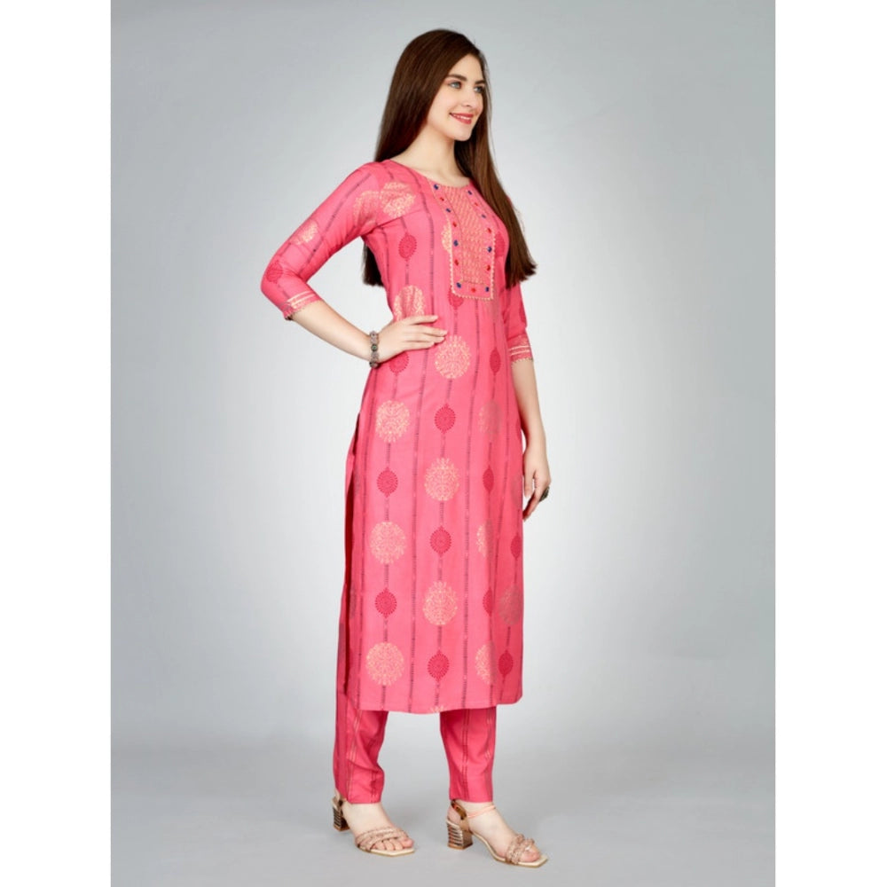 Casual 3-4 th Sleeve Embroidery Rayon Kurti Pant Set