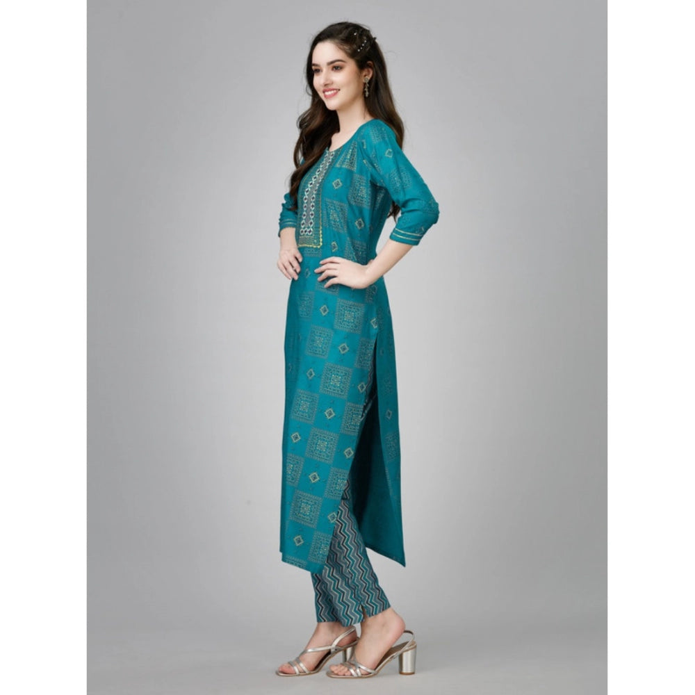 Casual 3-4 th Sleeve Embroidery Rayon Kurti Pant Set