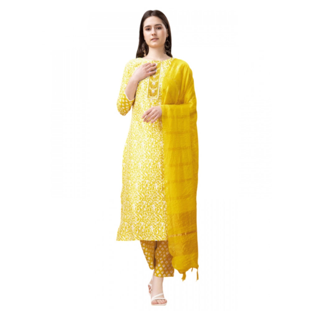 Casual 3-4 th Sleeve Embroidery Rayon Kurti Pant Dupatta Set