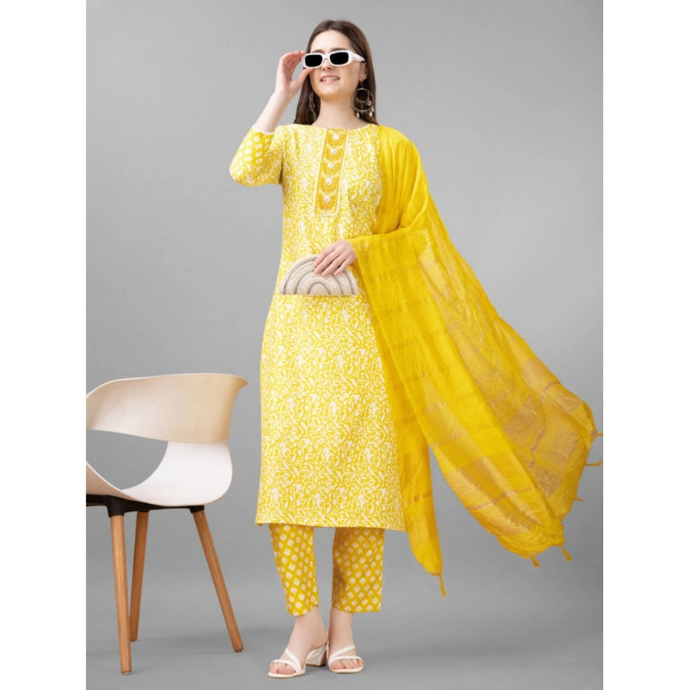 Casual 3-4 th Sleeve Embroidery Rayon Kurti Pant Dupatta Set