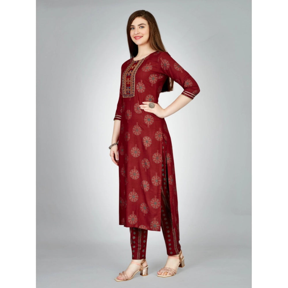 Casual 3-4 th Sleeve Embroidery Rayon Kurti Pant Set