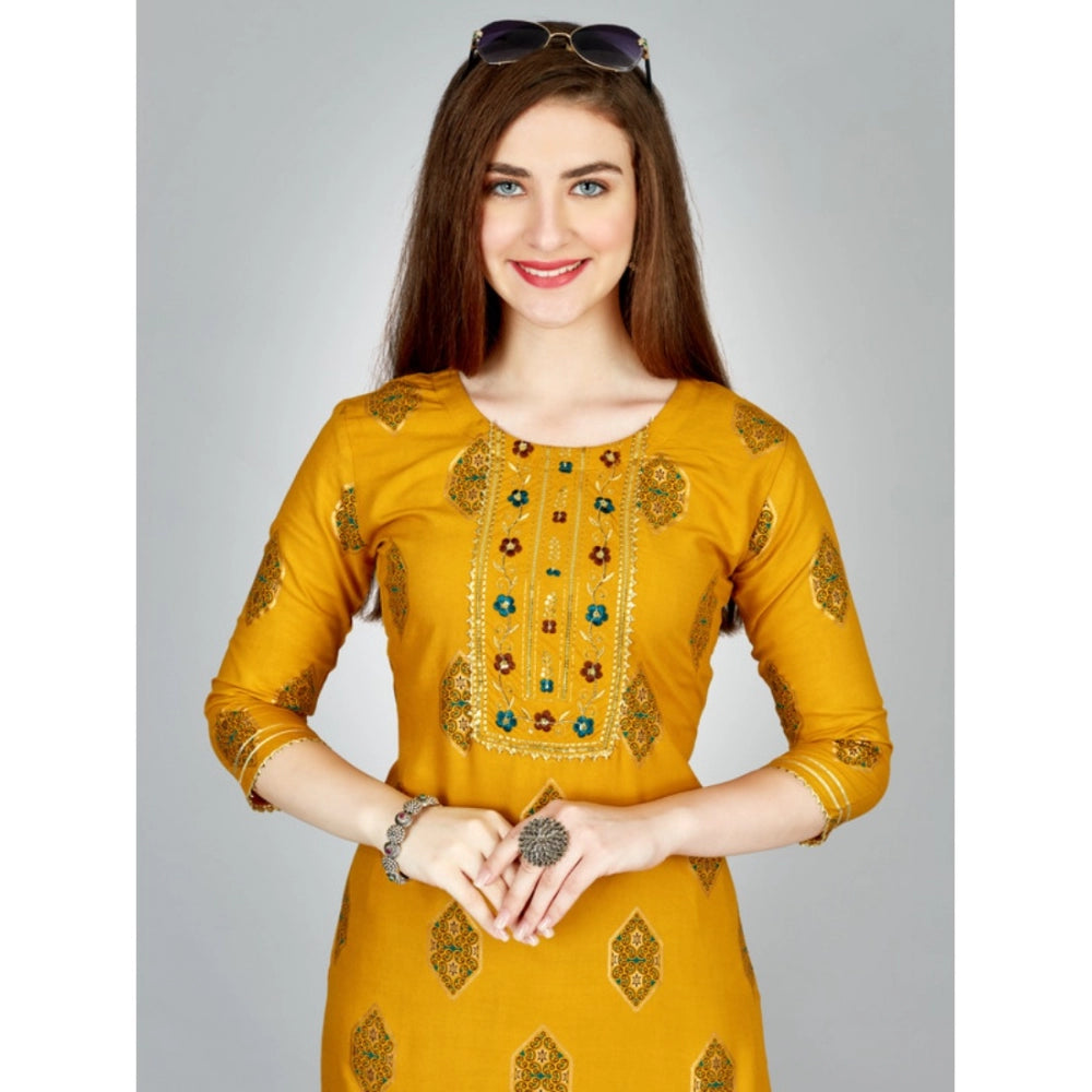 Casual 3-4 th Sleeve Embroidery Rayon Kurti Pant Set