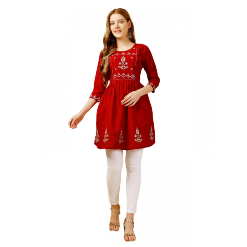 Casual 3-4 th Sleeve Embroidered Rayon Tunic Top