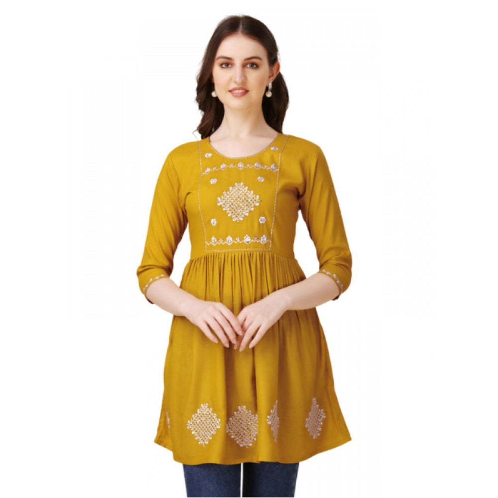 Casual 3-4 th Sleeve Embroidered Rayon Tunic Top