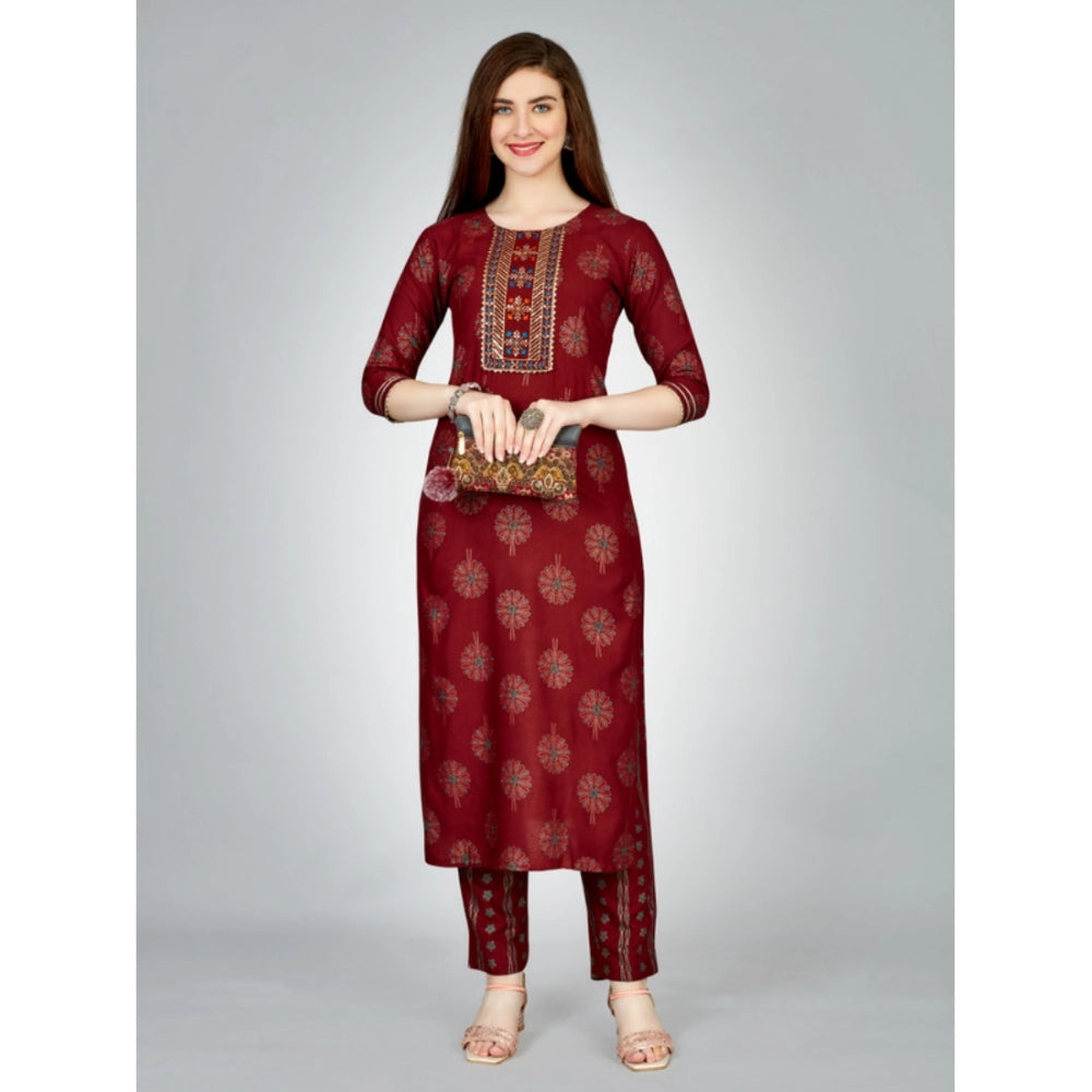 Casual 3-4 th Sleeve Embroidery Rayon Kurti Pant Set