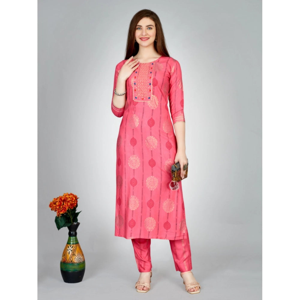 Casual 3-4 th Sleeve Embroidery Rayon Kurti Pant Set