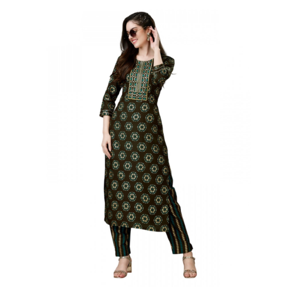 Casual 3-4 th Sleeve Embroidery Rayon Kurti Pant Set