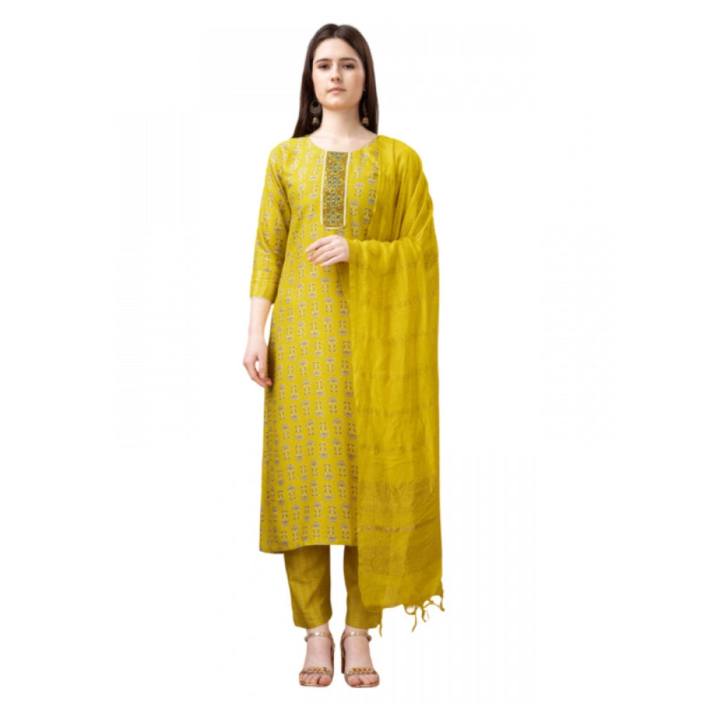 Casual 3-4 th Sleeve Embroidery Rayon Kurti Pant Dupatta Set