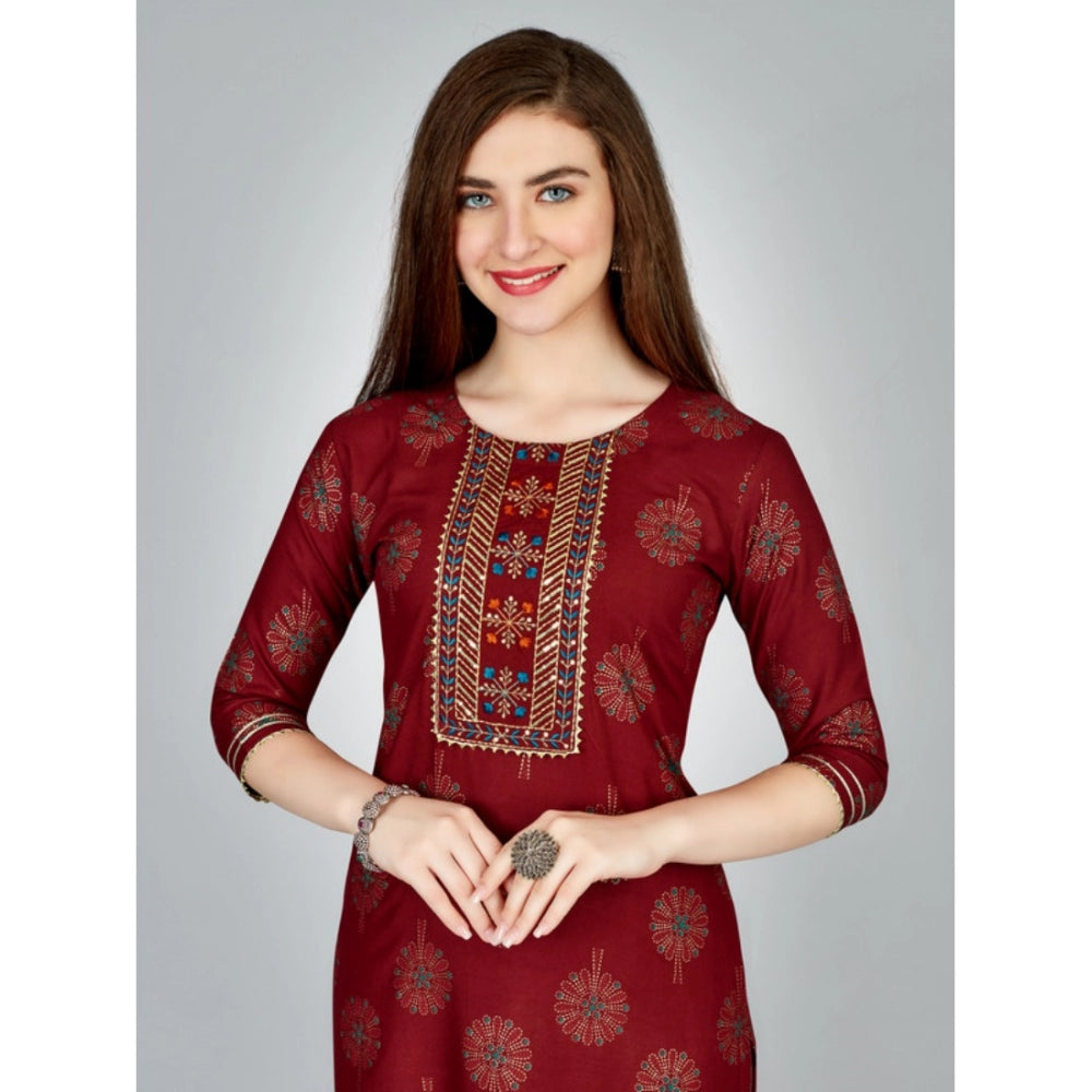 Casual 3-4 th Sleeve Embroidery Rayon Kurti Pant Set