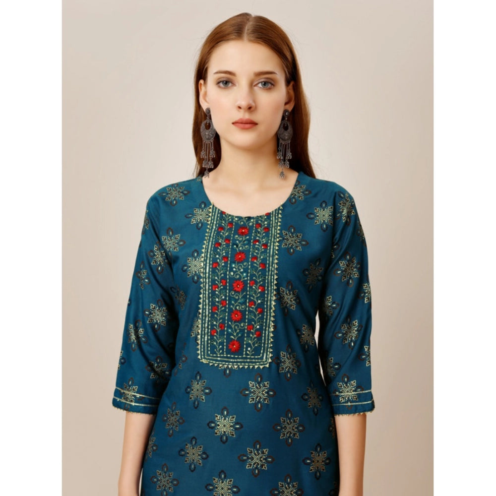 Casual 3-4 th Sleeve Embroidery Rayon Kurti Pant Set