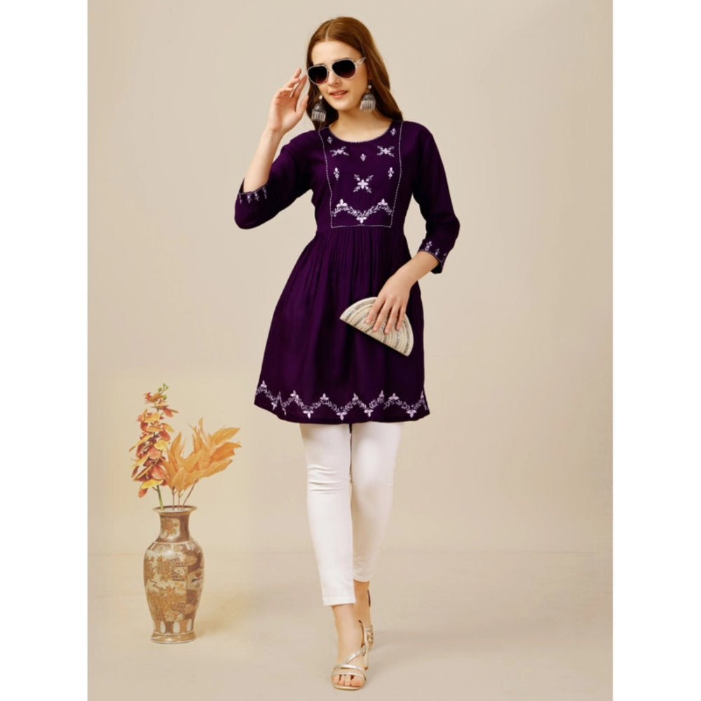 Casual 3-4 th Sleeve Embroidered Rayon Tunic Top