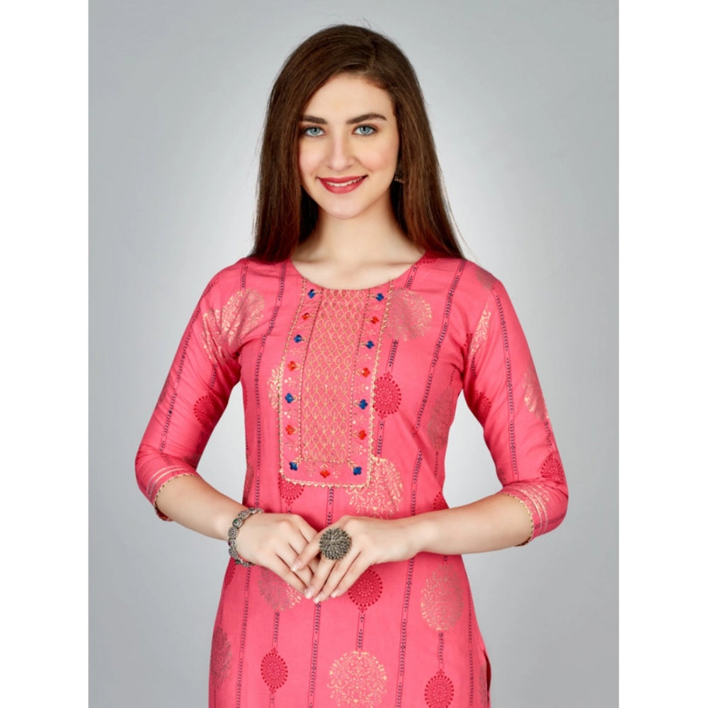 Casual 3-4 th Sleeve Embroidery Rayon Kurti Pant Set