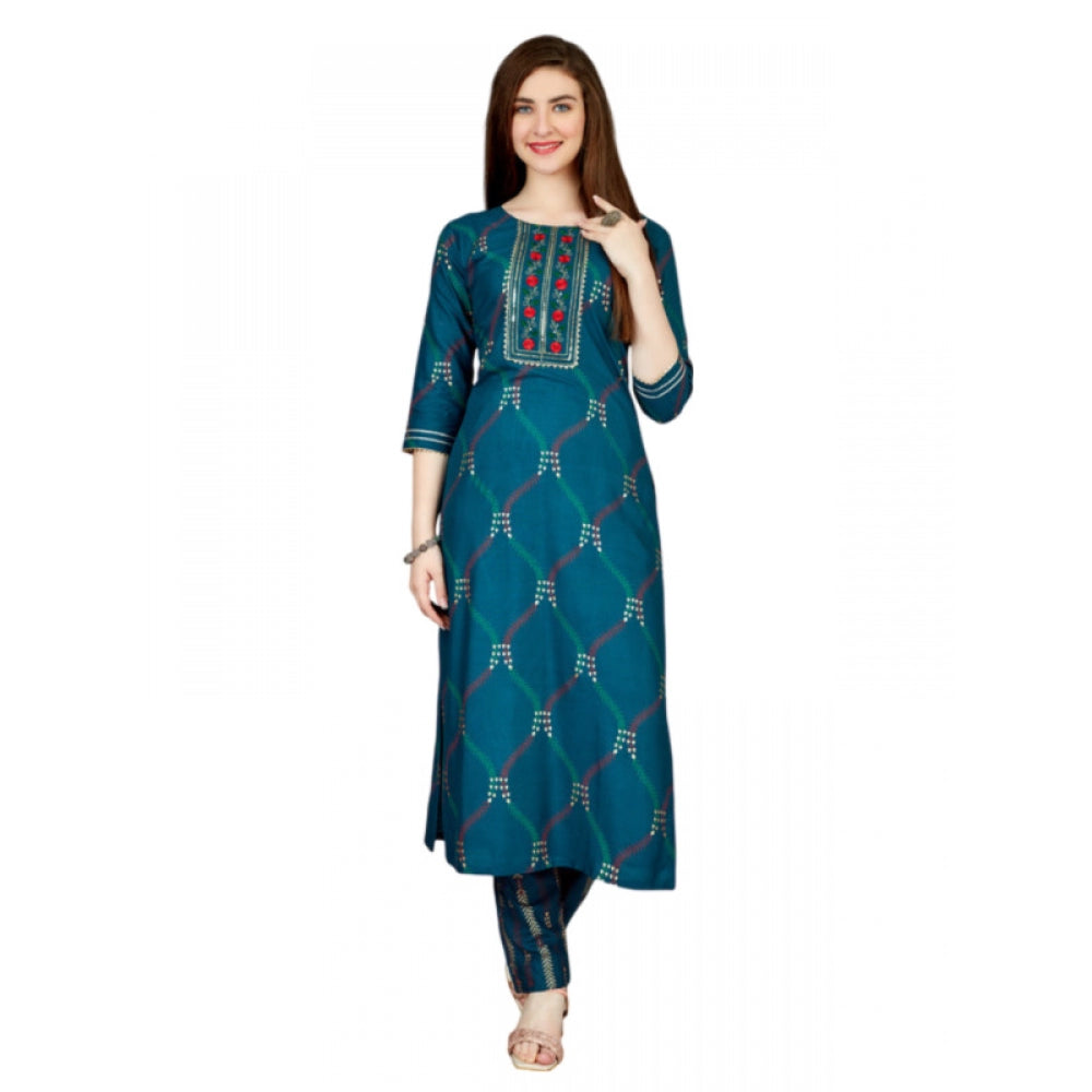 Casual 3-4 th Sleeve Embroidery Rayon Kurti Pant Set