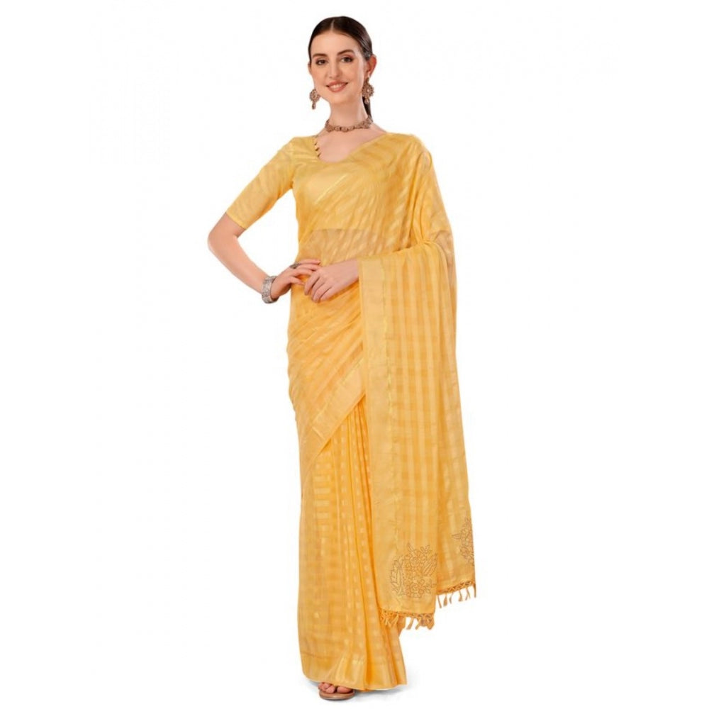 Chiffon Fabric Line Saree With Unstitched Blouse