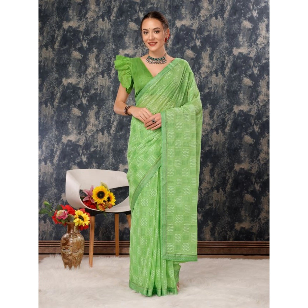 Zomto Cheked Saree With Unstitched Blouse