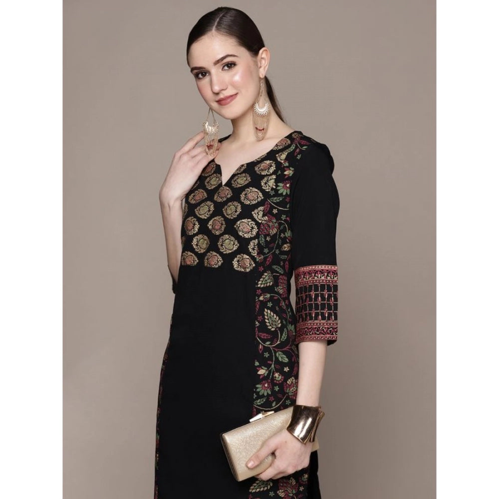 Casual 3-4Th Sleeve Ethnic Motifs Crepe Kurti And Pant Set