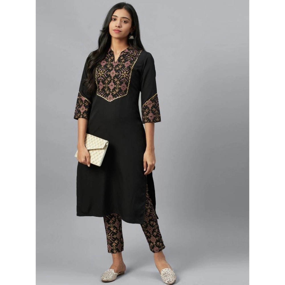 Casual 3-4Th Sleeve Geometric Crepe Kurti and Pant Set